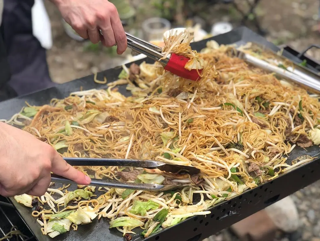 社長「愛情やきそば」