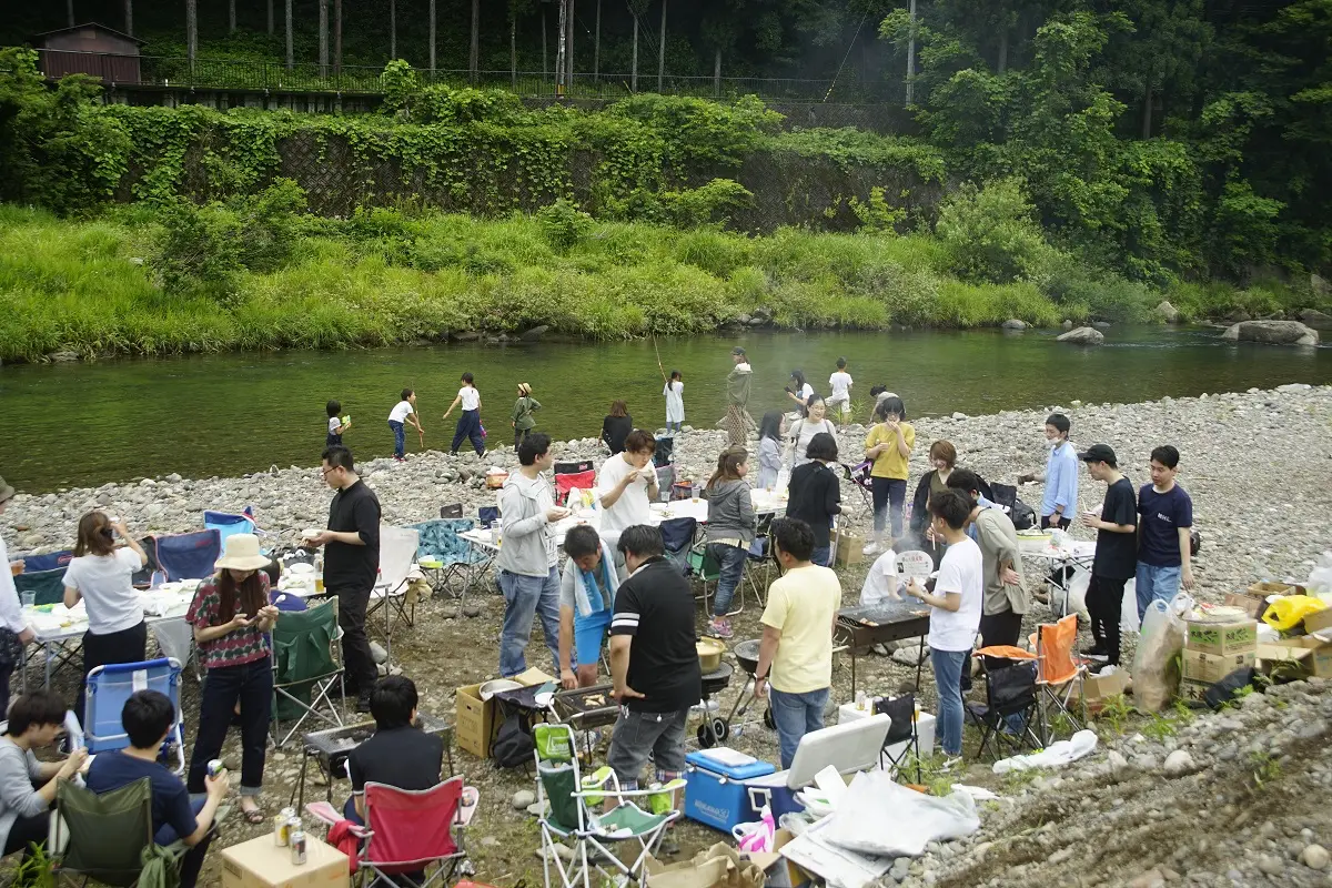 社員と子どもを含め、約45人の大規模BBQ！