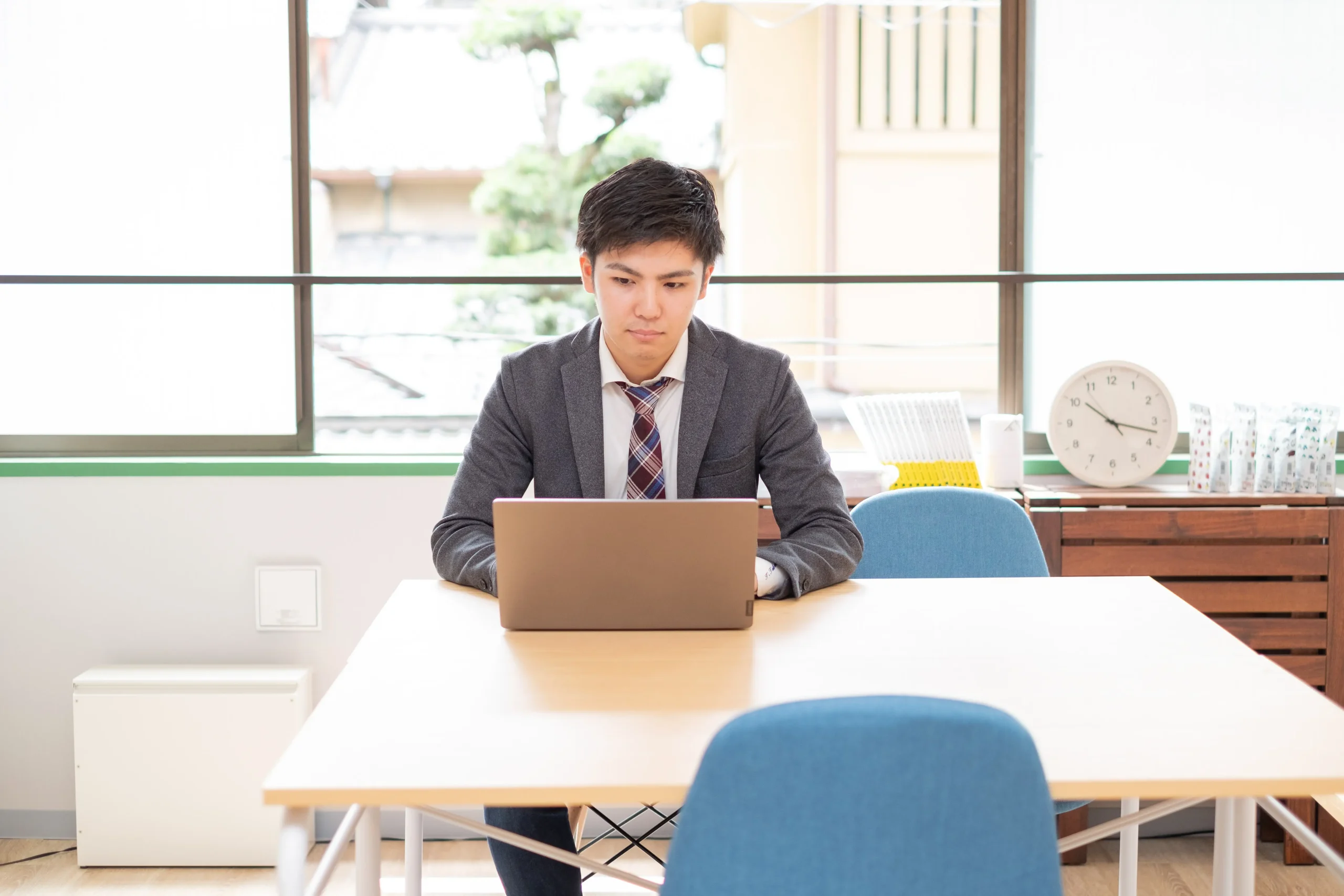 東京支社