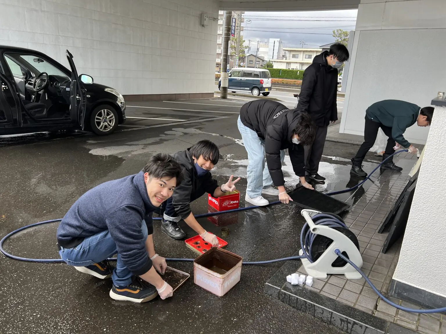 エアコンの部品洗浄