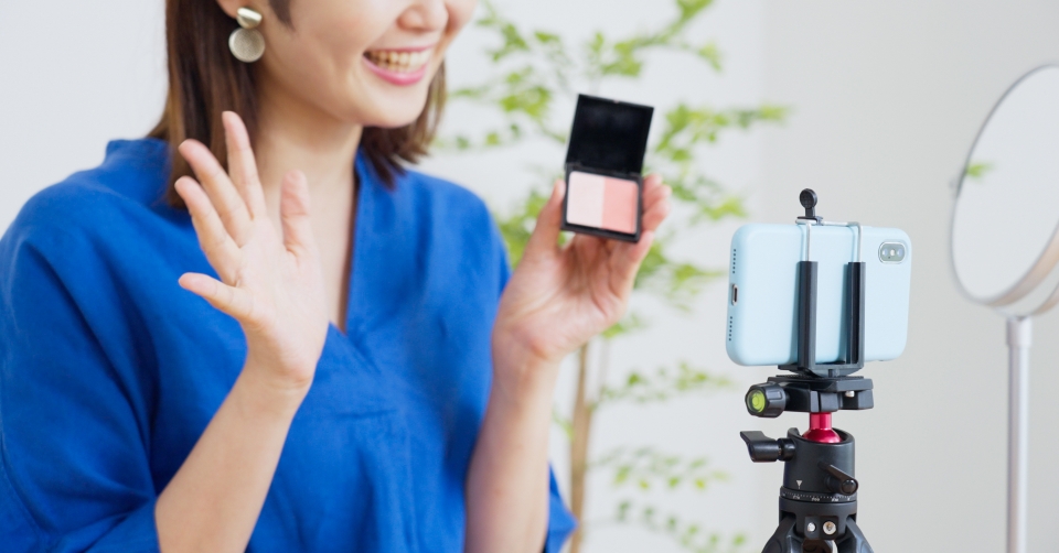 インフルエンサーマーケティング 画像